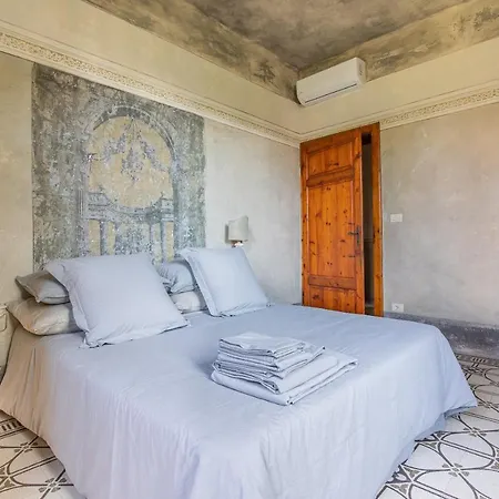 Giardino Lucca Heated Pool, 2 Miles Lucca Villa Capannori