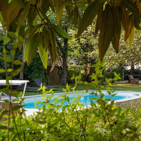 Villa Giardino Lucca Heated Pool, 2 Miles Lucca