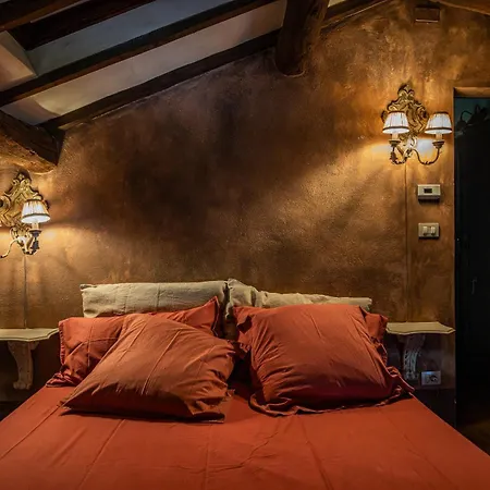 Giardino Lucca Heated Pool, 2 Miles Lucca Villa *