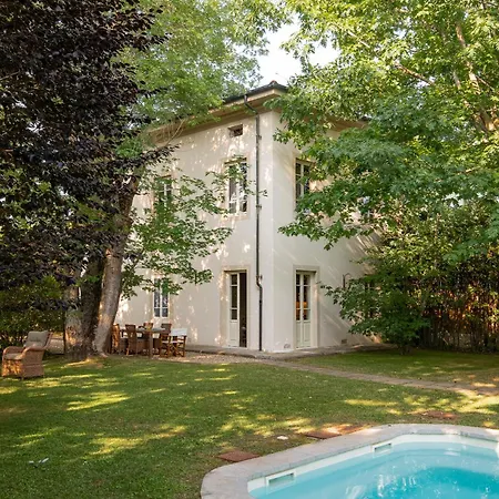 Villa Giardino Lucca Heated Pool, 2 Miles Lucca Capannori