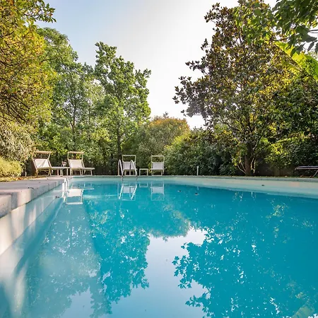 Giardino Lucca Heated Pool, 2 Miles Lucca Capannori